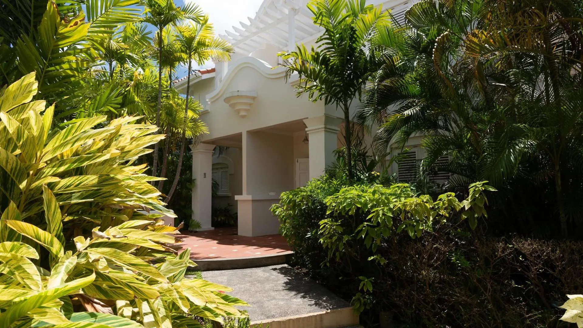 Tranquil Townhome, Close To Beach & Dining 圣詹姆斯 0*,